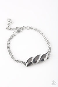 PAPARAZZI BRACELET Pretty Priceless - Silver