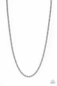 PAPARAZZI NECKLACE Go Down Fighting - Silver