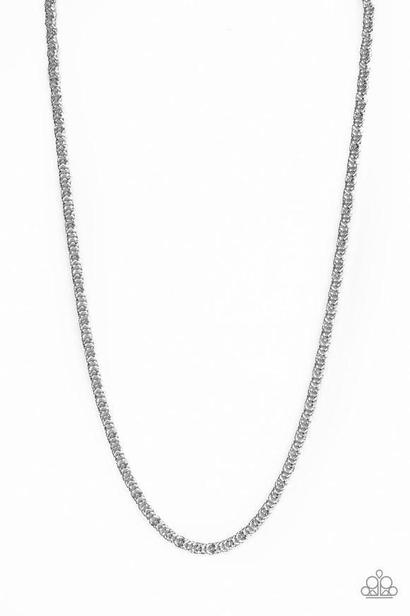 PAPARAZZI NECKLACE Go Down Fighting - Silver