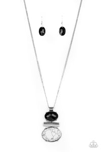 PAPARAZZI NECKLACE Finding Balance