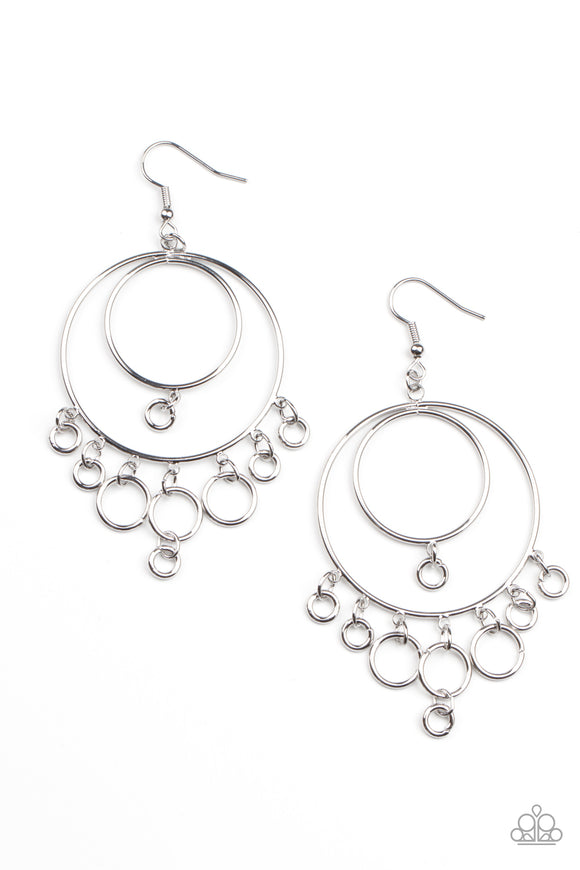 PAPARAZZI EARRINGS Roundabout Radiance - Silver