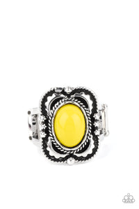 PAPARAZZI RING Vivaciously Vibrant - Yellow